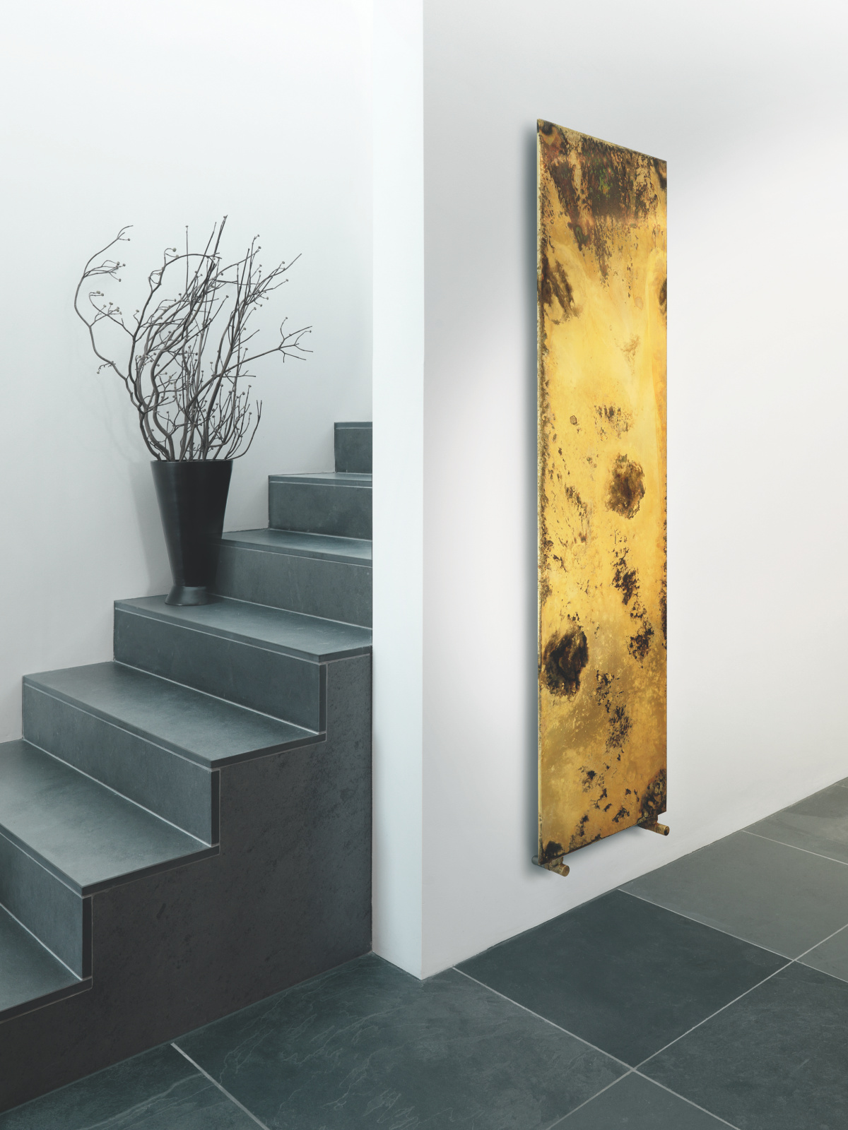 Runtal_RAD_Arteplano-Premiu-HY_stairs Rendering Arteplano Decorative radiator Side view