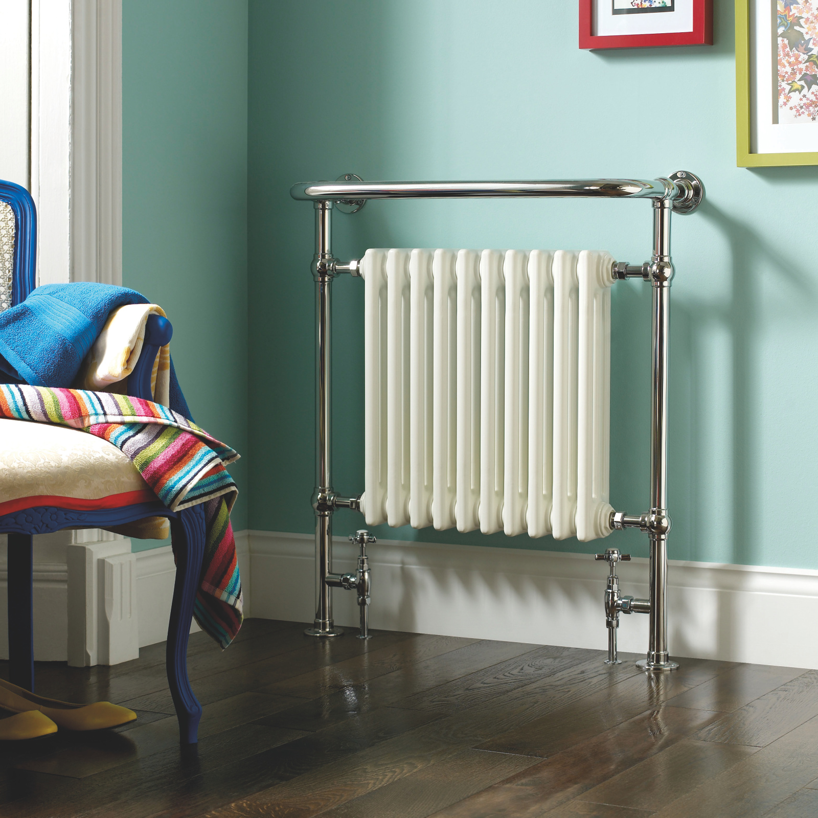 Zehnder_RAD_Balmoral Rendering Balmoral Decorative radiator Side view